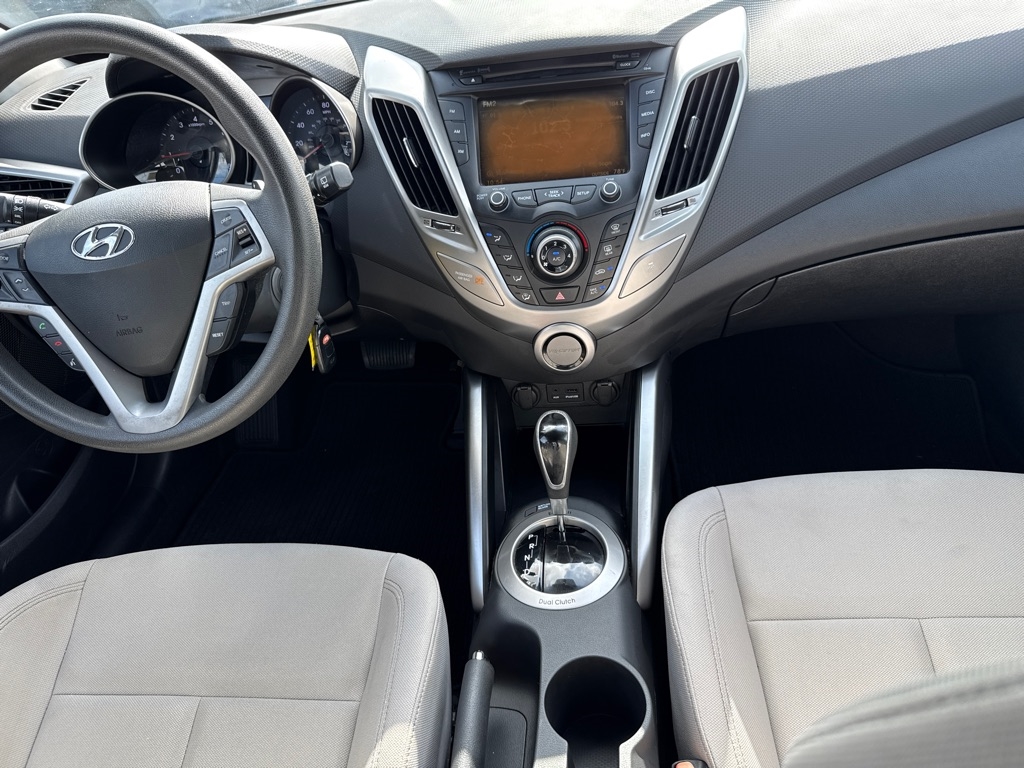 Hyundai Veloster Base 2014 Hyundai Veloster Base 2014