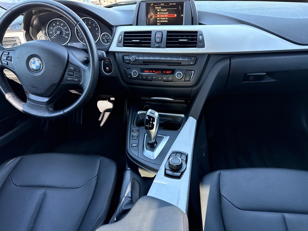 BMW 3-Series 320i Sedan 2015 BMW 3-Series 320i Sedan 2015