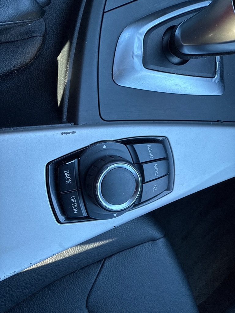 BMW 3-Series 320i Sedan 2015 BMW 3-Series 320i Sedan 2015