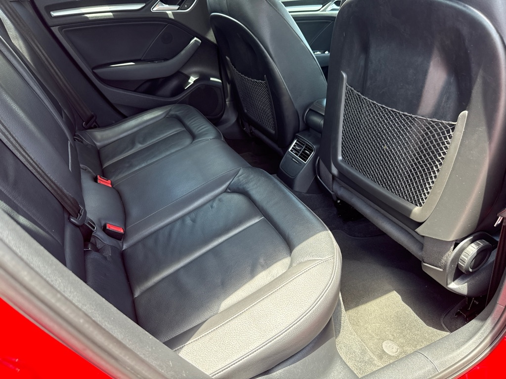 Audi A3 2.0 TFSI Premium 2017 Audi A3 2.0 TFSI Premium 2017