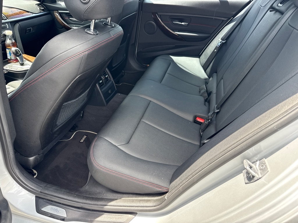 BMW 3-Series 328i Sedan 2015 BMW 3-Series 328i Sedan 2015