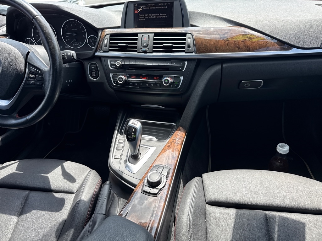 BMW 3-Series 328i Sedan 2015 BMW 3-Series 328i Sedan 2015