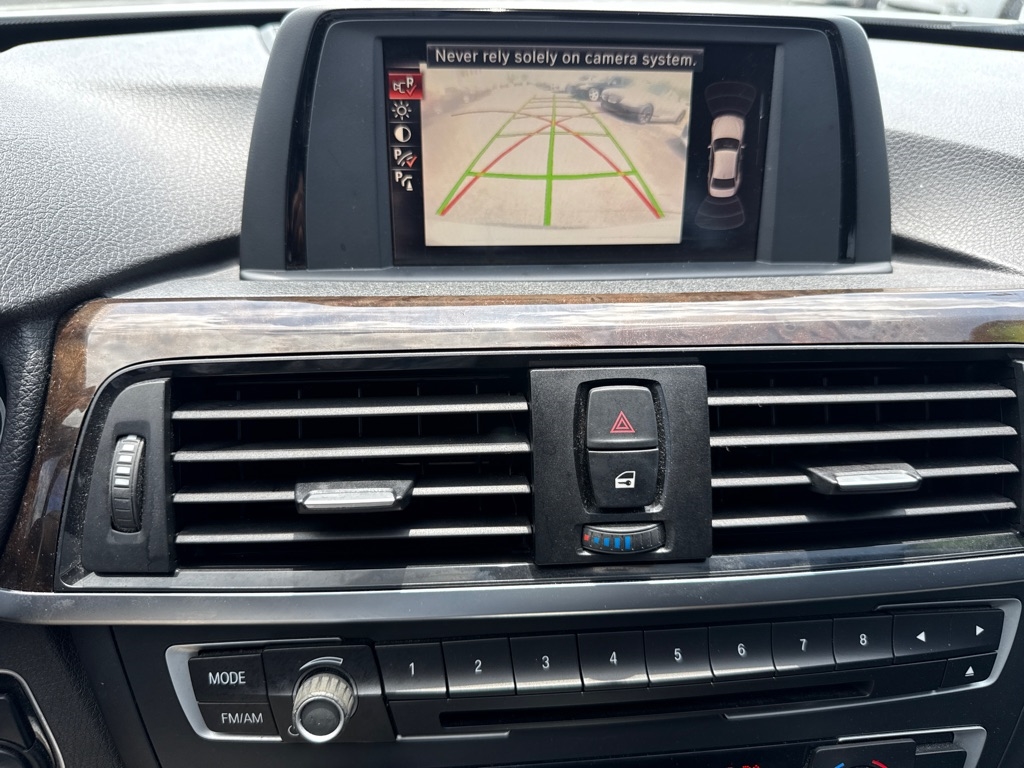 BMW 3-Series 328i Sedan 2015 BMW 3-Series 328i Sedan 2015