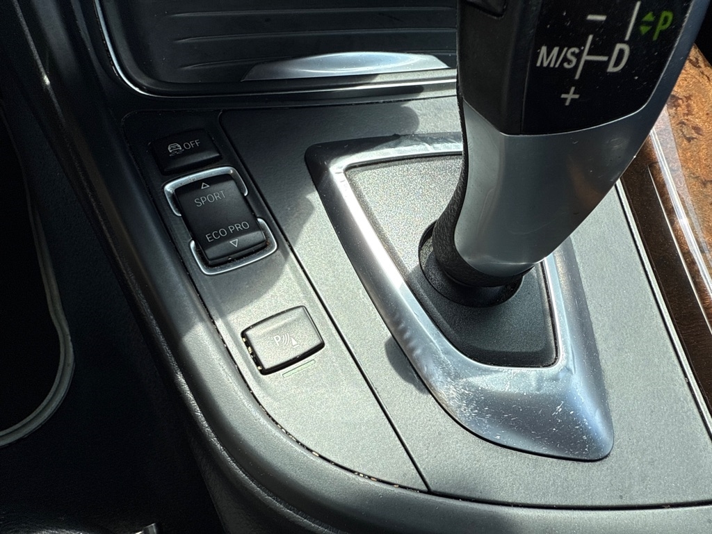 BMW 3-Series 328i Sedan 2015 BMW 3-Series 328i Sedan 2015