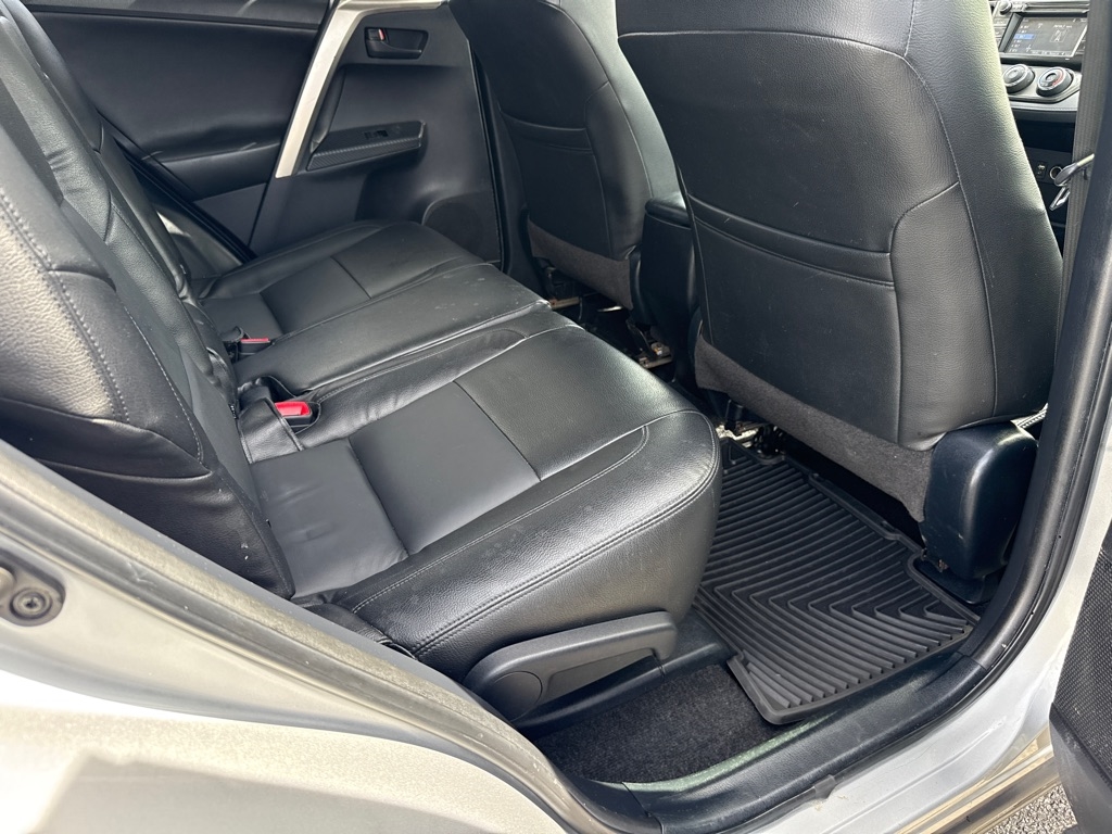 Toyota RAV4 LE AWD 2014 Toyota RAV4 LE AWD 2014