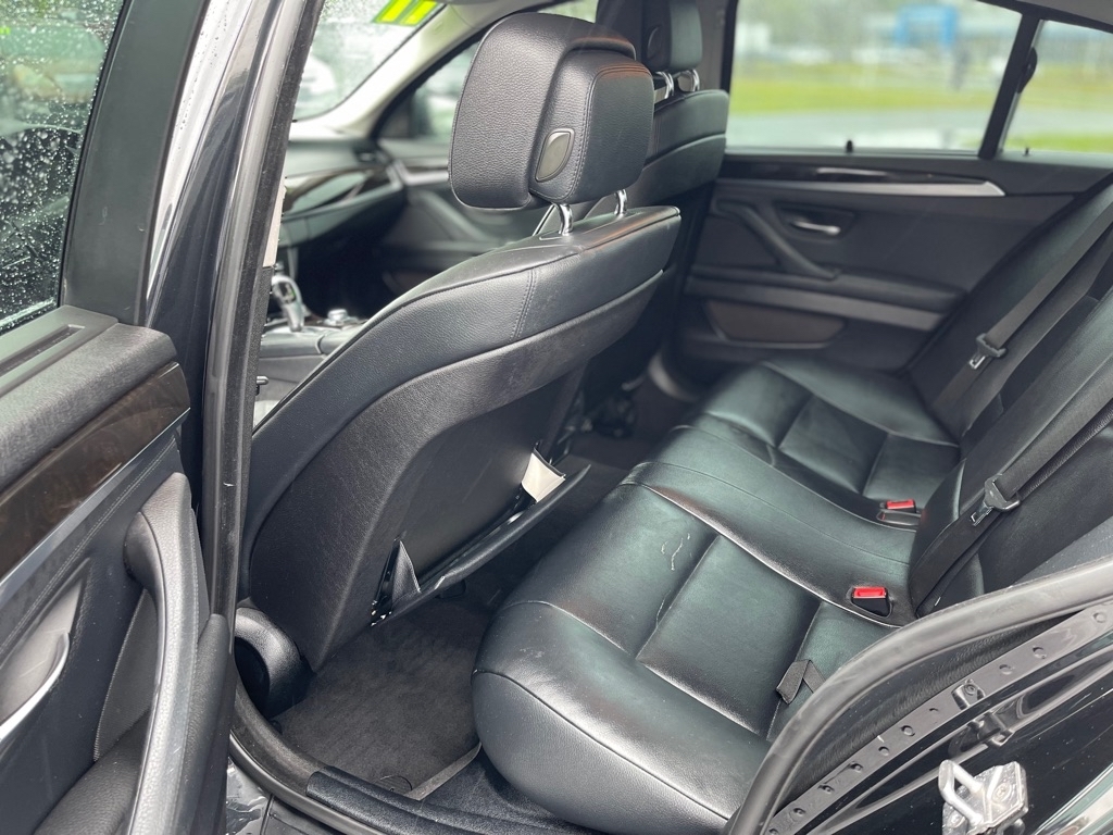 BMW 5-Series 535i 2011 BMW 5-Series 535i 2011