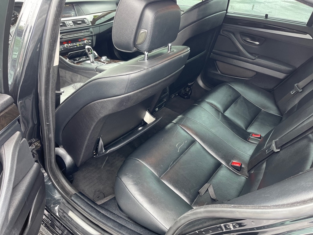 BMW 5-Series 535i 2011 BMW 5-Series 535i 2011