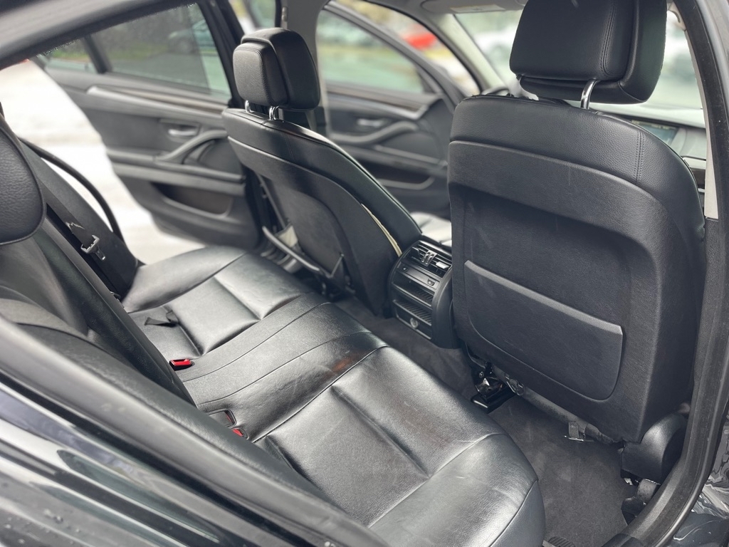 BMW 5-Series 535i 2011 BMW 5-Series 535i 2011