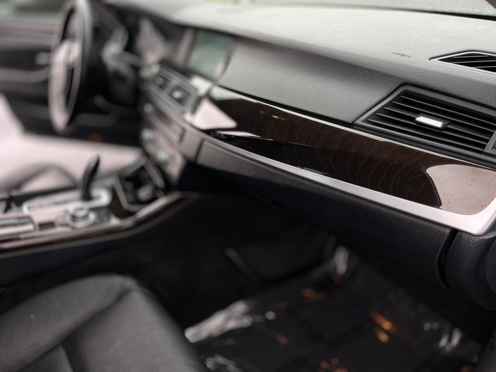 BMW 5-Series 535i 2011 BMW 5-Series 535i 2011