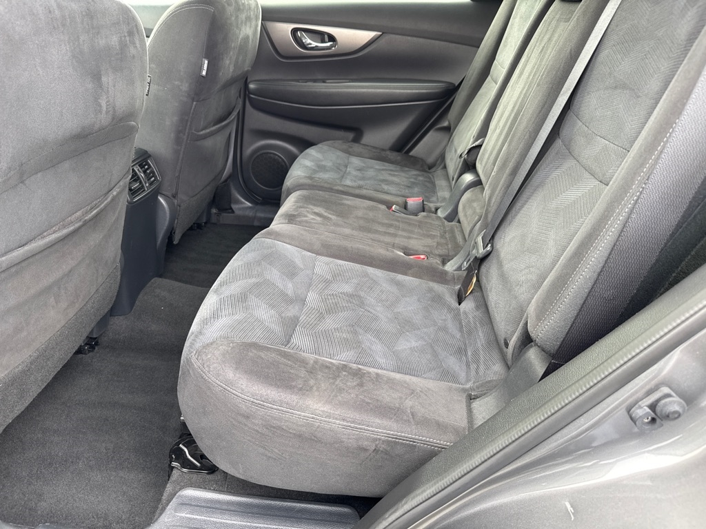 Nissan Rogue S 2WD 2015 Nissan Rogue S 2WD 2015