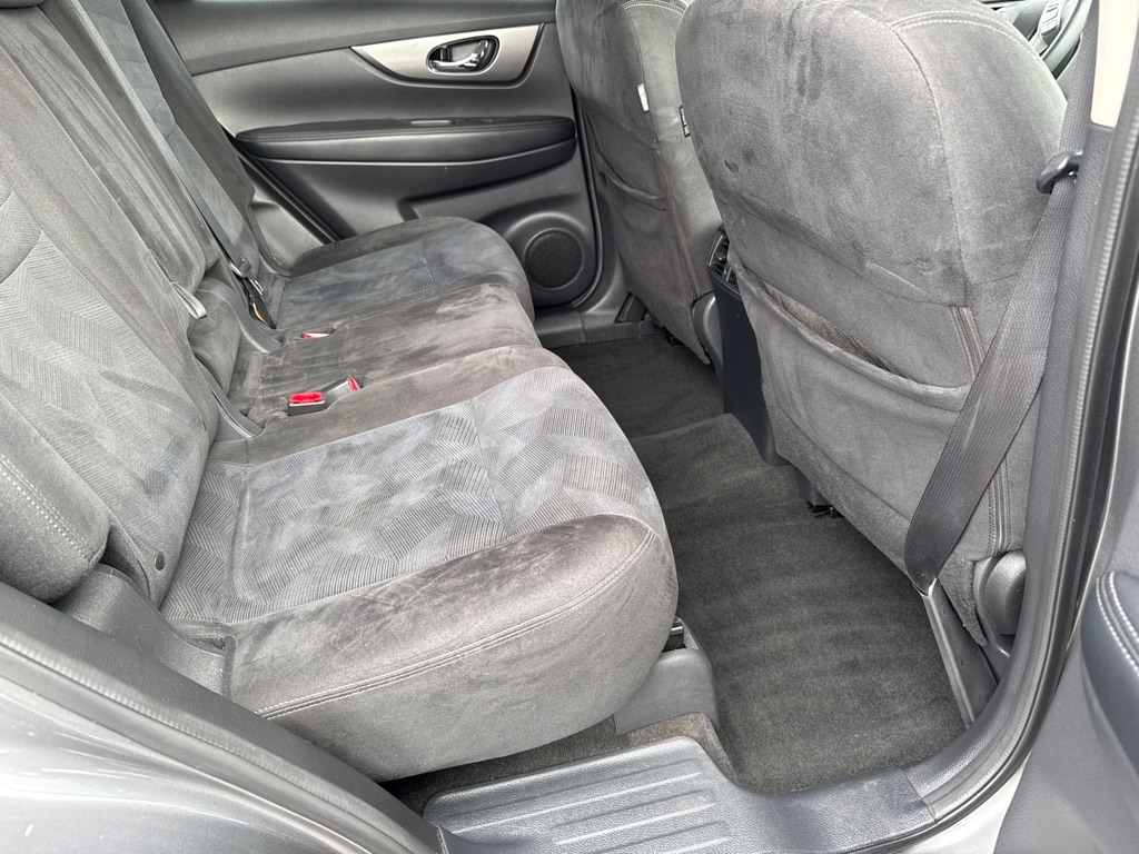 Nissan Rogue S 2WD 2015 Nissan Rogue S 2WD 2015