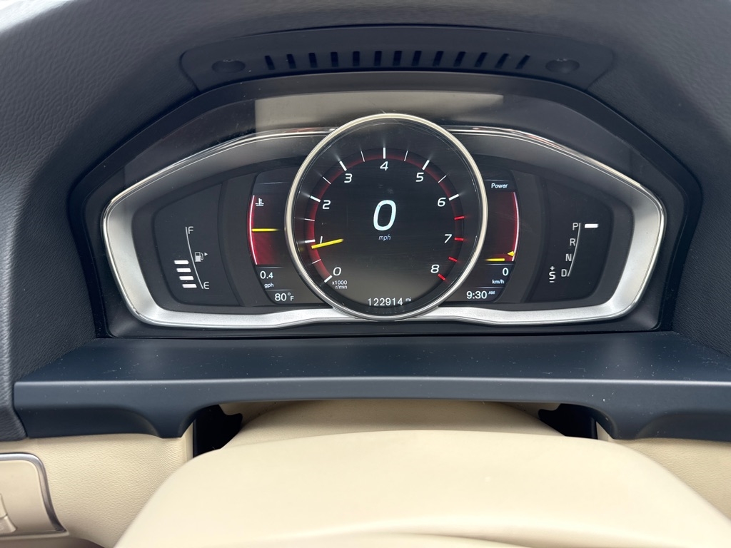 Volvo S60 2.5 Premier 4WD 2016 Volvo S60 2.5 Premier 4WD 2016