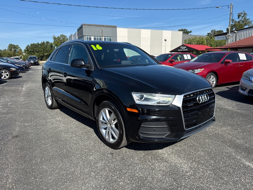 Audi Q3 2.0T quattro Premium Plus 2016 Audi Q3 2.0T quattro Premium Plus 2016