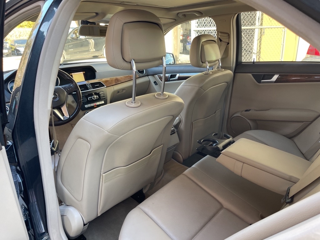 Mercedes-Benz C-Class C250 Sport Sedan 2012 Mercedes-Benz C-Class C250 Sport Sedan 2012