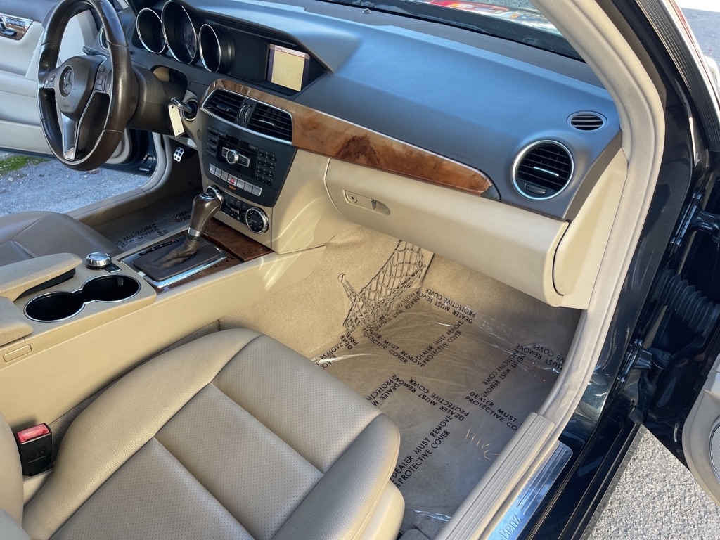 Mercedes-Benz C-Class C250 Sport Sedan 2012 Mercedes-Benz C-Class C250 Sport Sedan 2012