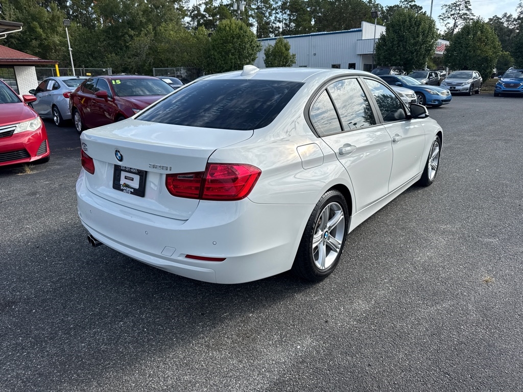 BMW 3-Series 328i Sedan 2015 BMW 3-Series 328i Sedan 2015