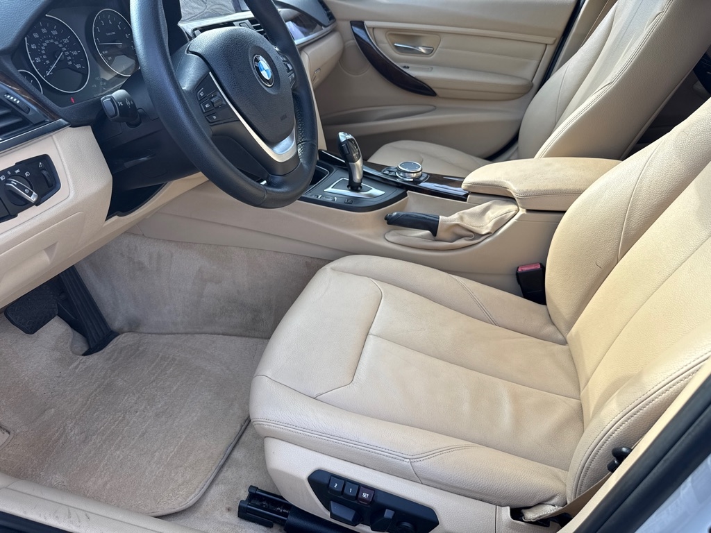 BMW 3-Series 328i Sedan 2015 BMW 3-Series 328i Sedan 2015