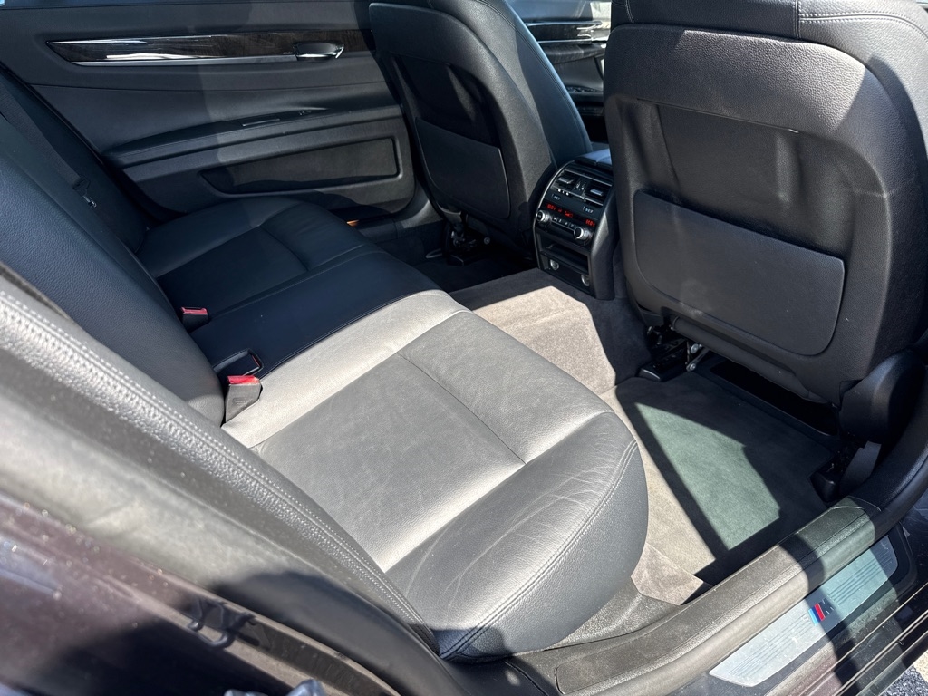 BMW 7-Series 740iL 2014 BMW 7-Series 740iL 2014