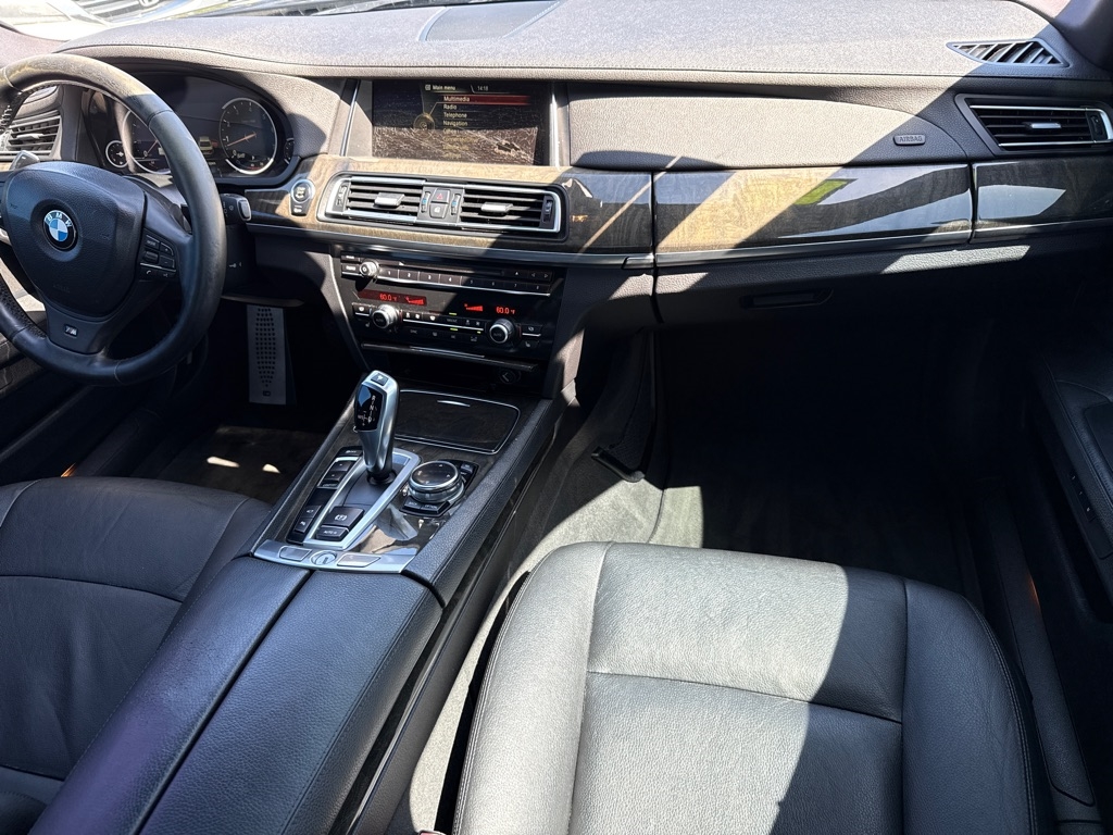 BMW 7-Series 740iL 2014 BMW 7-Series 740iL 2014