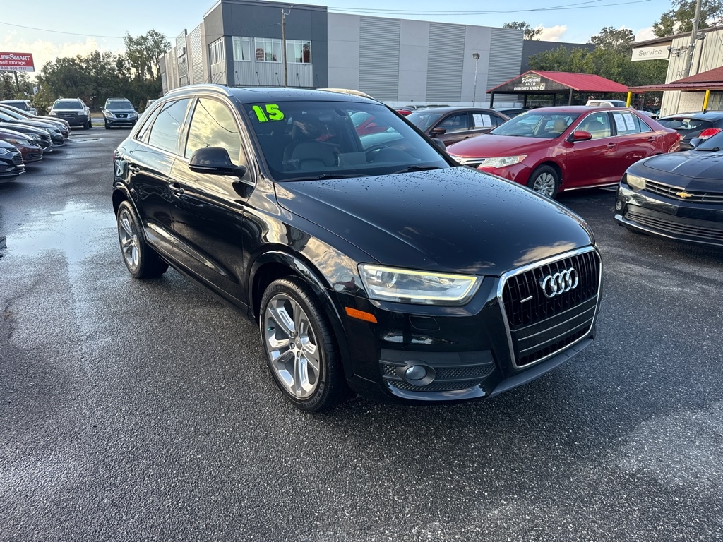 Audi Q3 2.0T quattro Premium Plus 2015 Audi Q3 2.0T quattro Premium Plus 2015