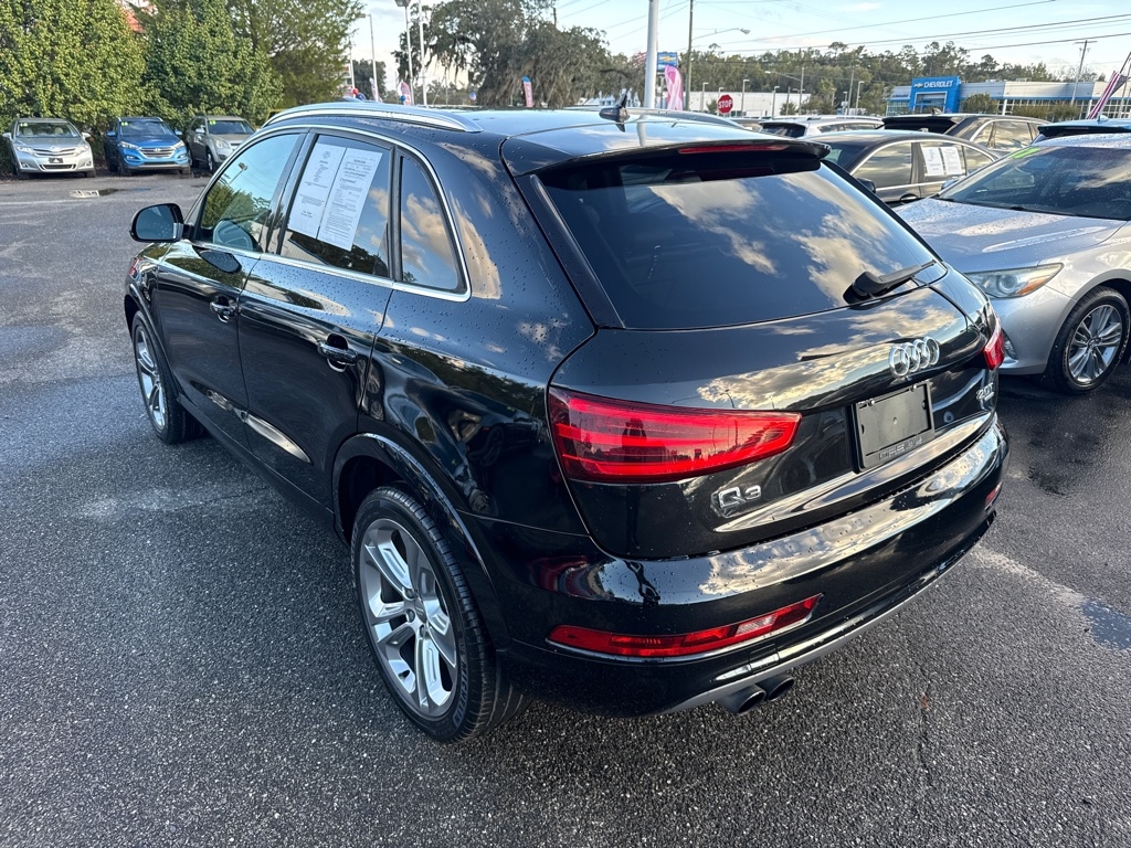 Audi Q3 2.0T quattro Premium Plus 2015 Audi Q3 2.0T quattro Premium Plus 2015