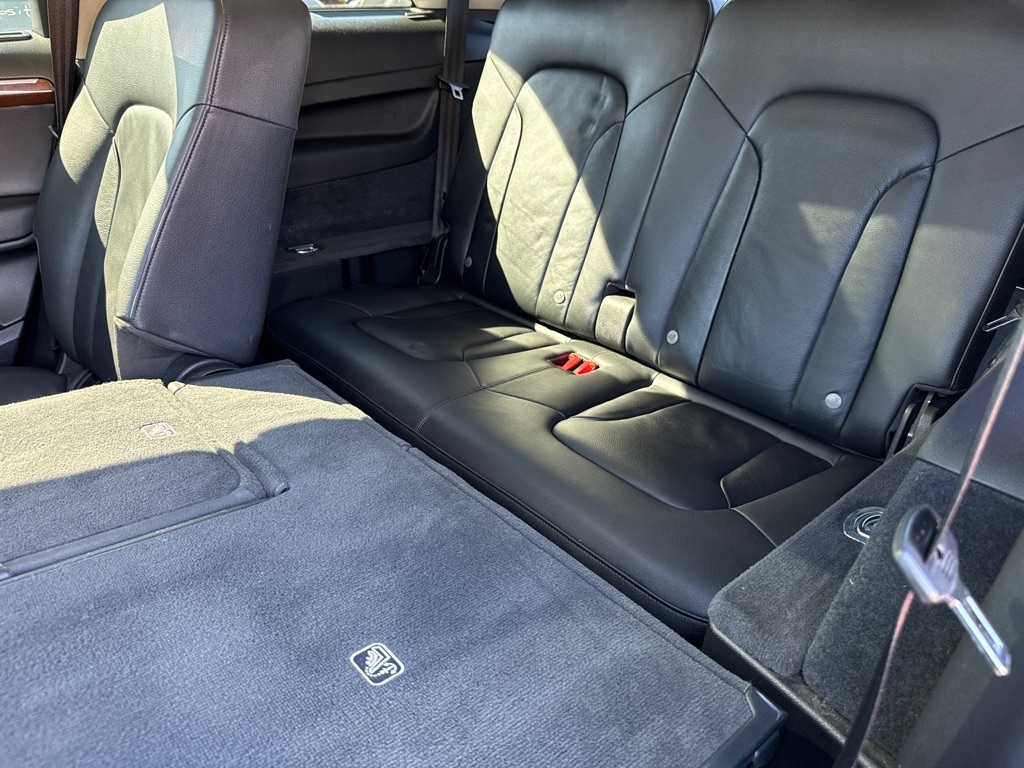 Audi Q7 3.0T Premium Plus quattro 2015