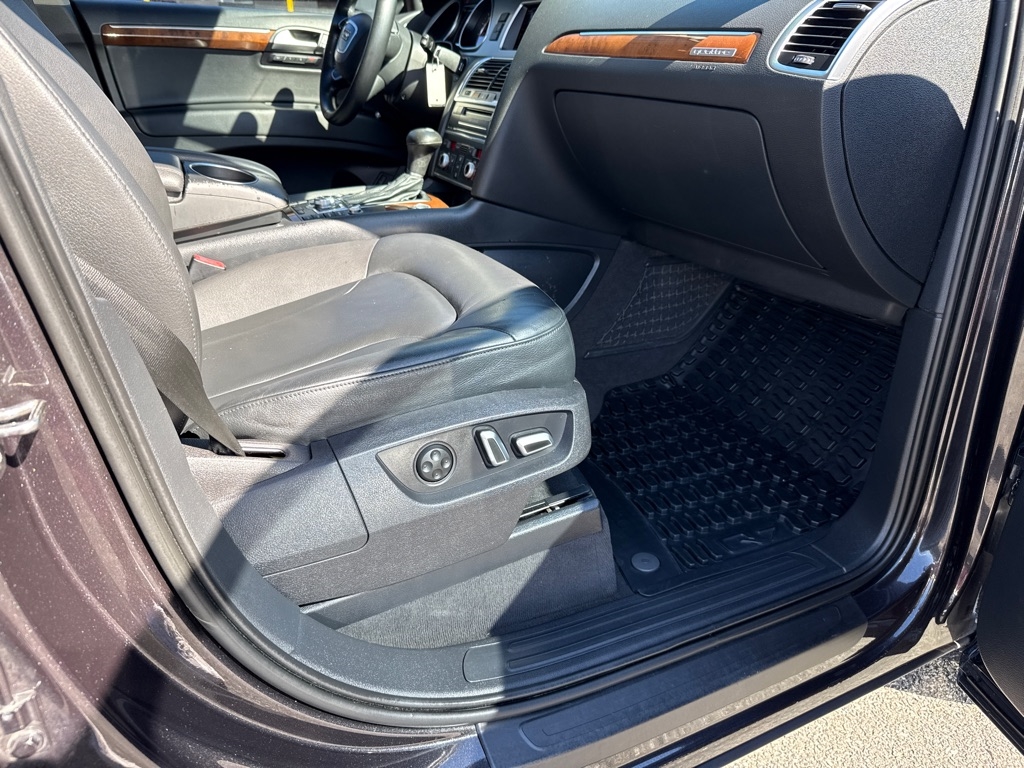 Audi Q7 3.0T Premium Plus quattro 2015