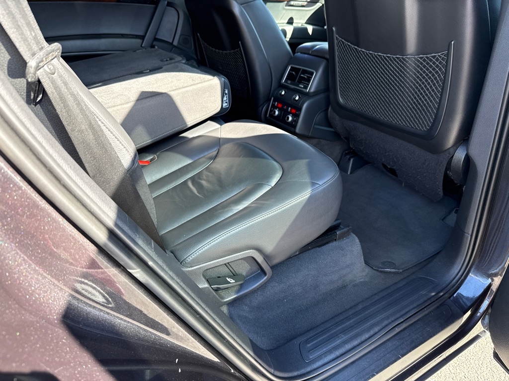 Audi Q7 3.0T Premium Plus quattro 2015