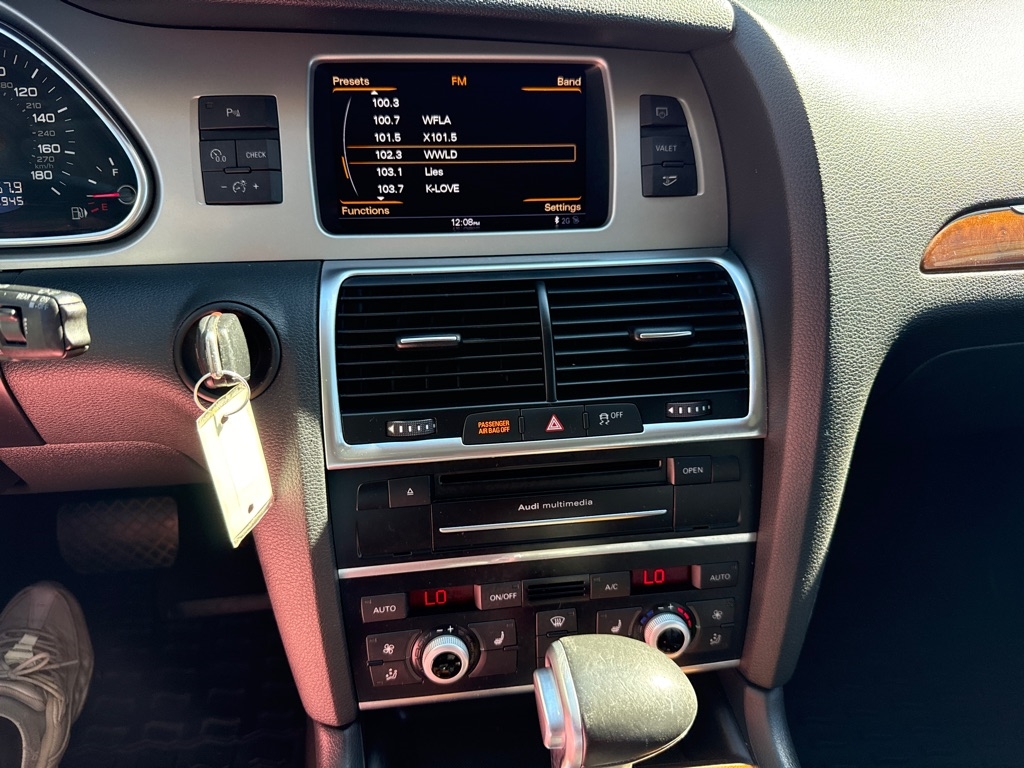 Audi Q7 3.0T Premium Plus quattro 2015