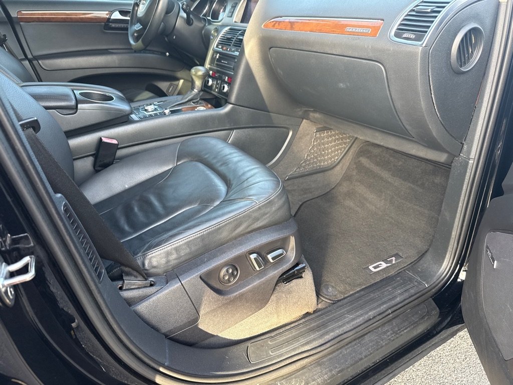 Audi Q7 3.0T Premium Plus quattro 2015