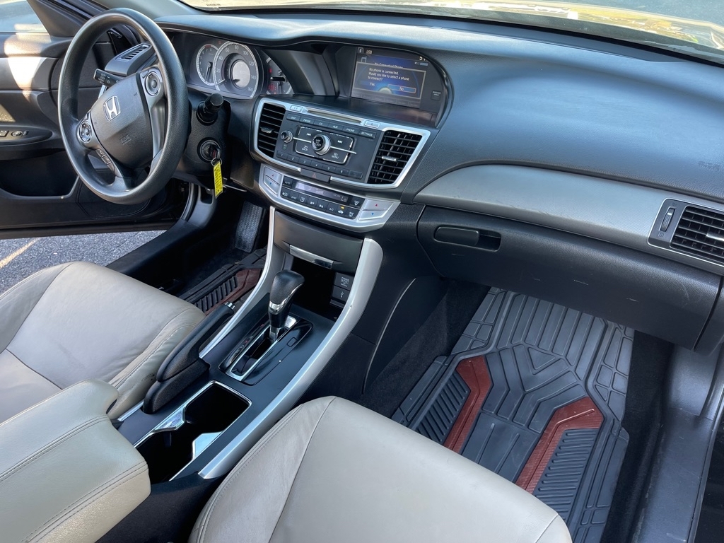 Honda Accord LX Sedan CVT 2015 Honda Accord LX Sedan CVT 2015