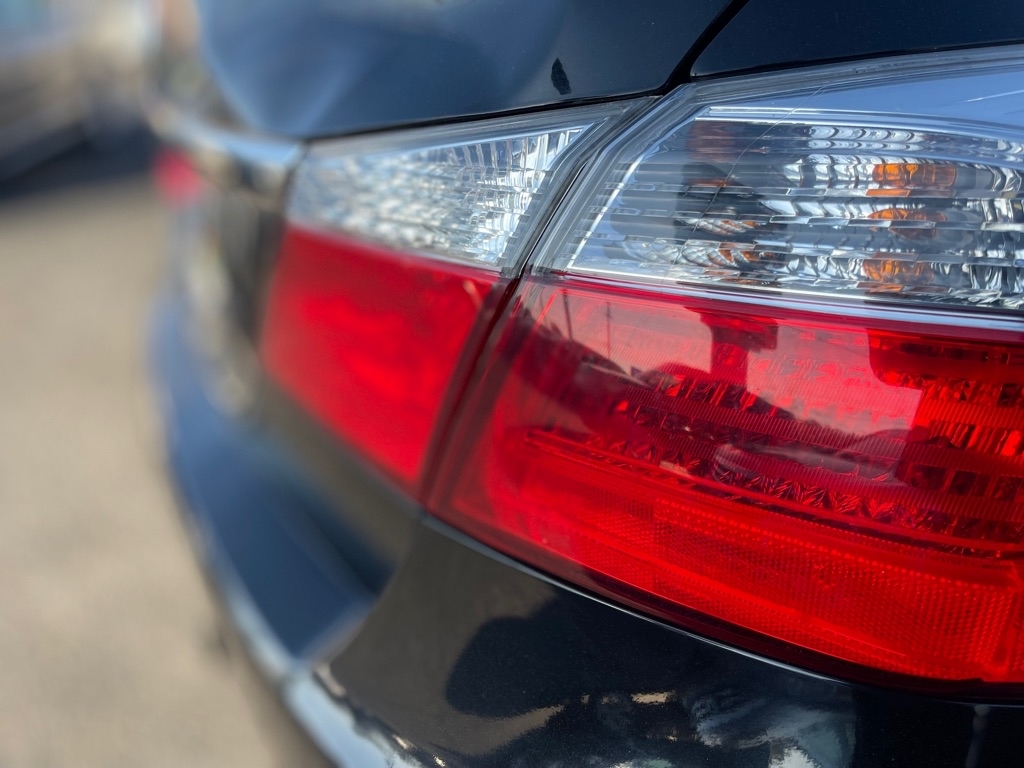 Honda Accord LX Sedan CVT 2015 Honda Accord LX Sedan CVT 2015