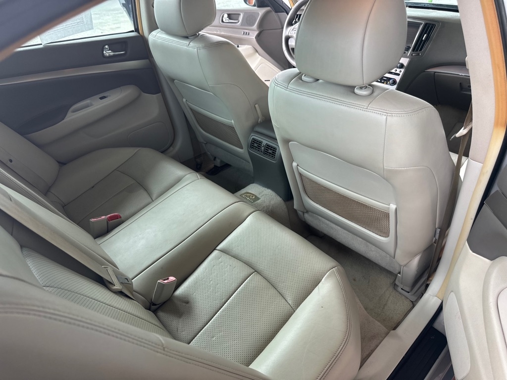 Infiniti G Sedan G37x AWD 2011 Infiniti G Sedan G37x AWD 2011