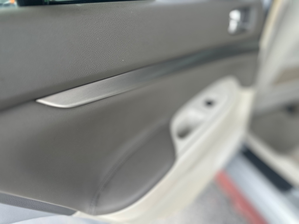 Infiniti G Sedan G37x AWD 2011 Infiniti G Sedan G37x AWD 2011