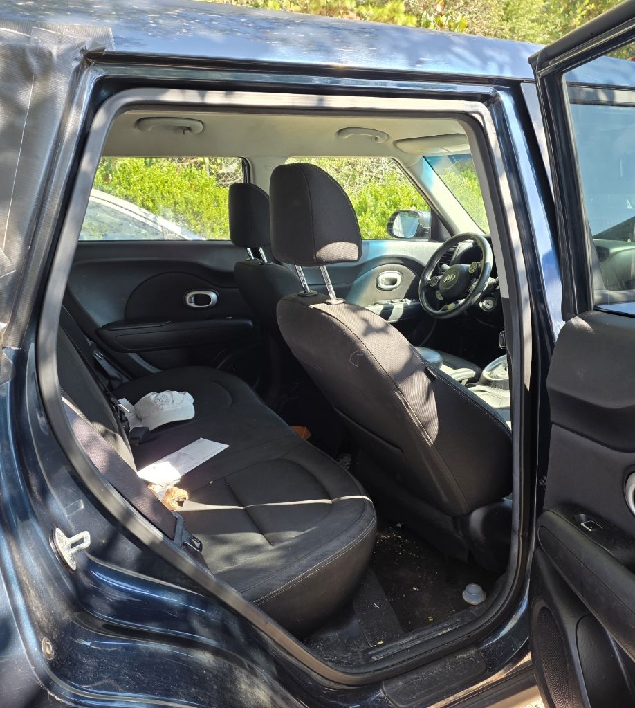 Kia Soul + 2017 Kia Soul + 2017