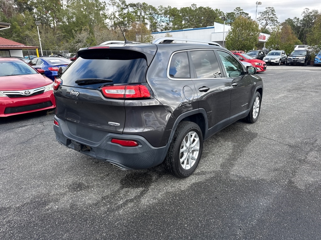 Jeep Cherokee Latitude FWD 2015