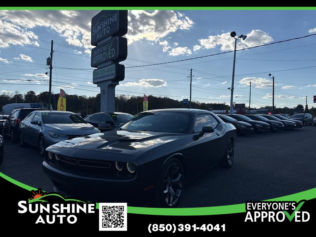 2015 Dodge Challenger SXT