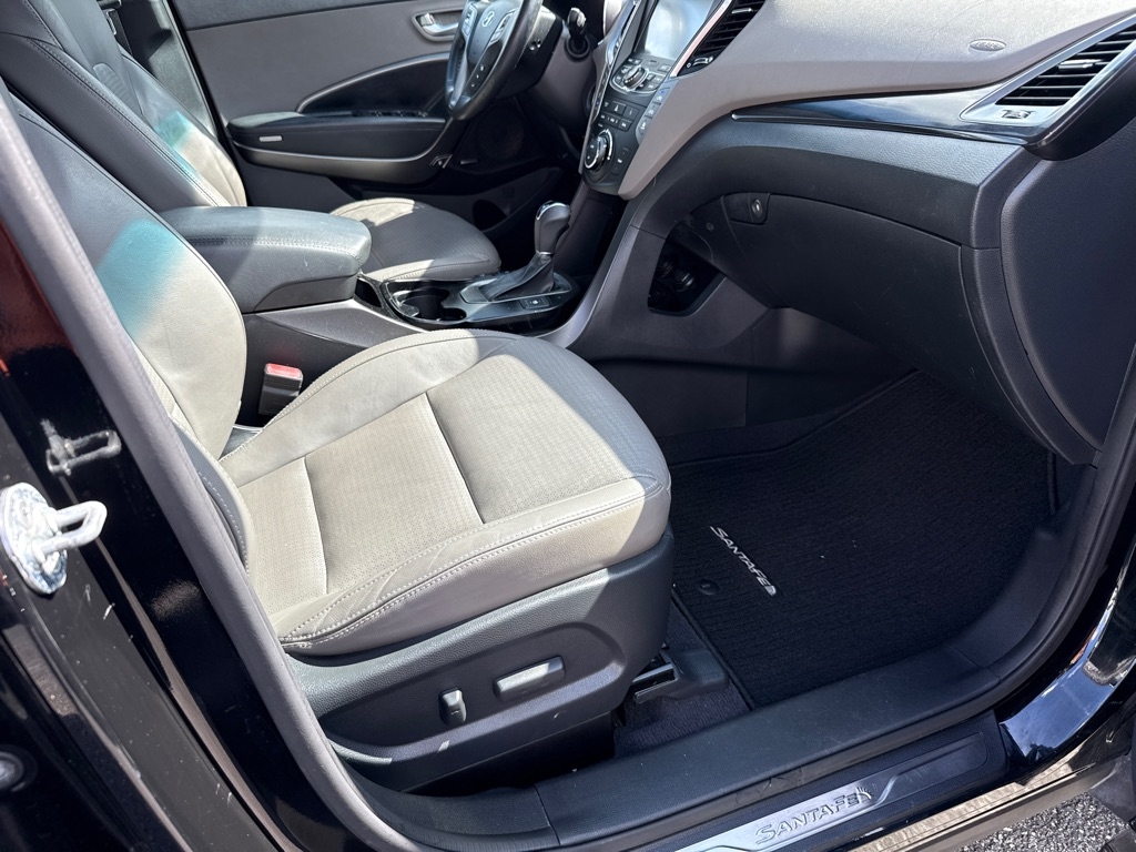 Hyundai Santa Fe Limited FWD 2014