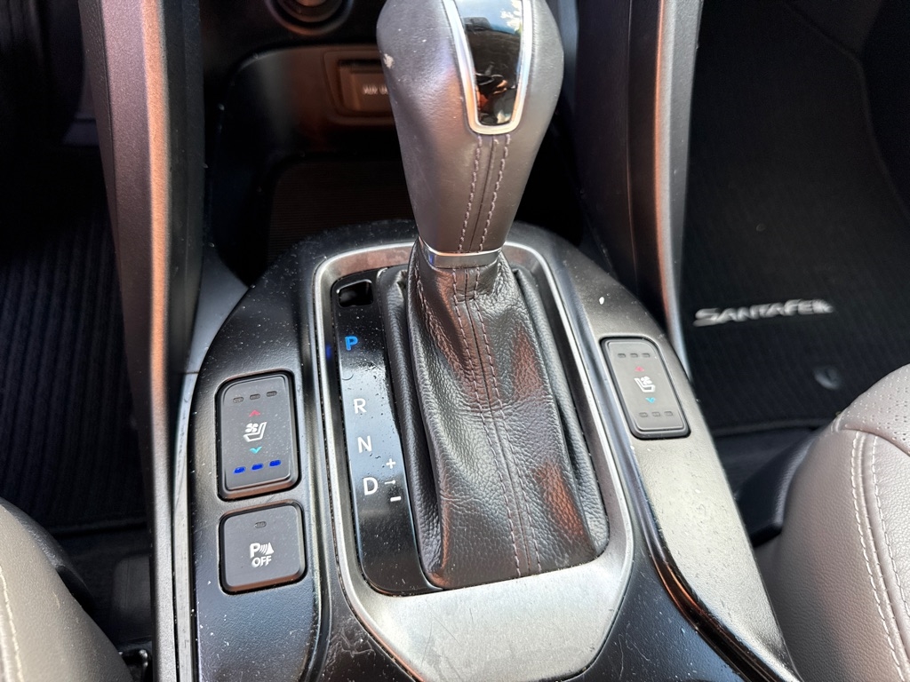 Hyundai Santa Fe Limited FWD 2014