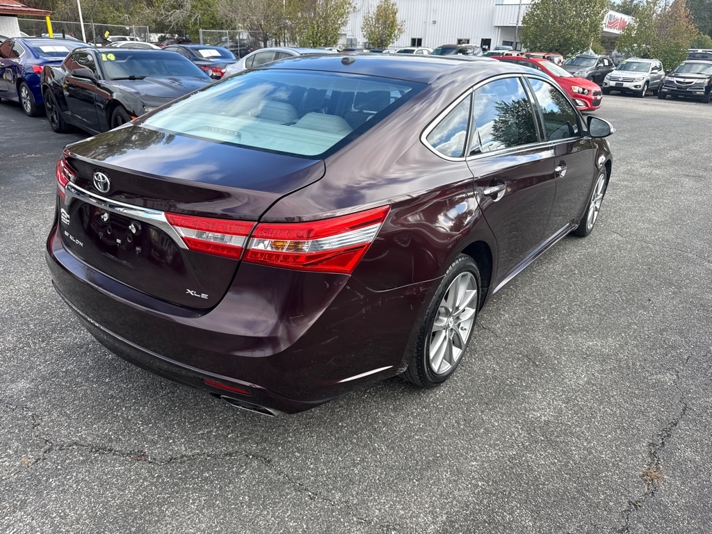 Toyota Avalon XLE 2015