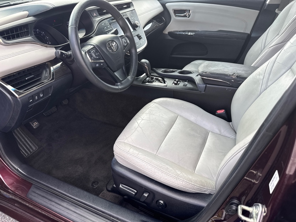 Toyota Avalon XLE 2015
