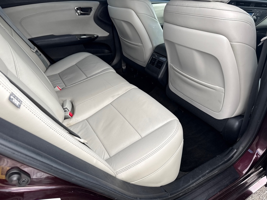 Toyota Avalon XLE 2015