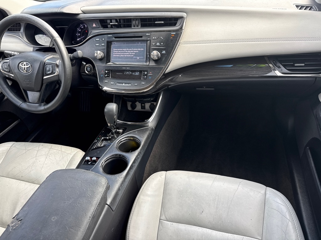 Toyota Avalon XLE 2015