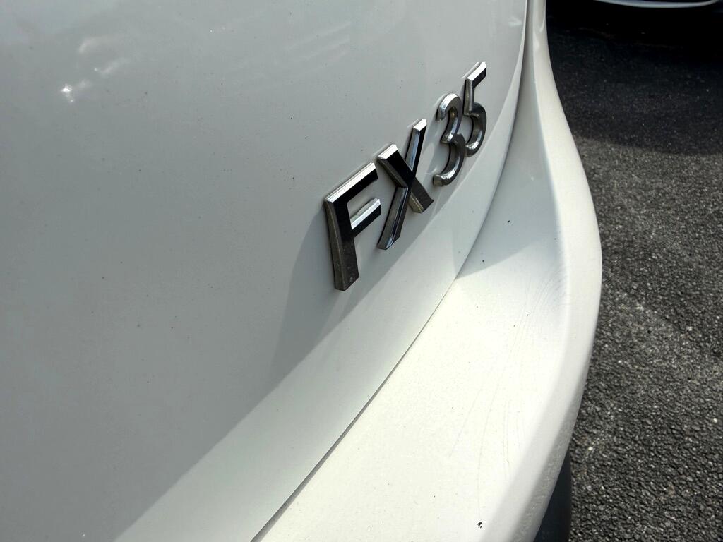 Infiniti FX FX35 AWD 2011