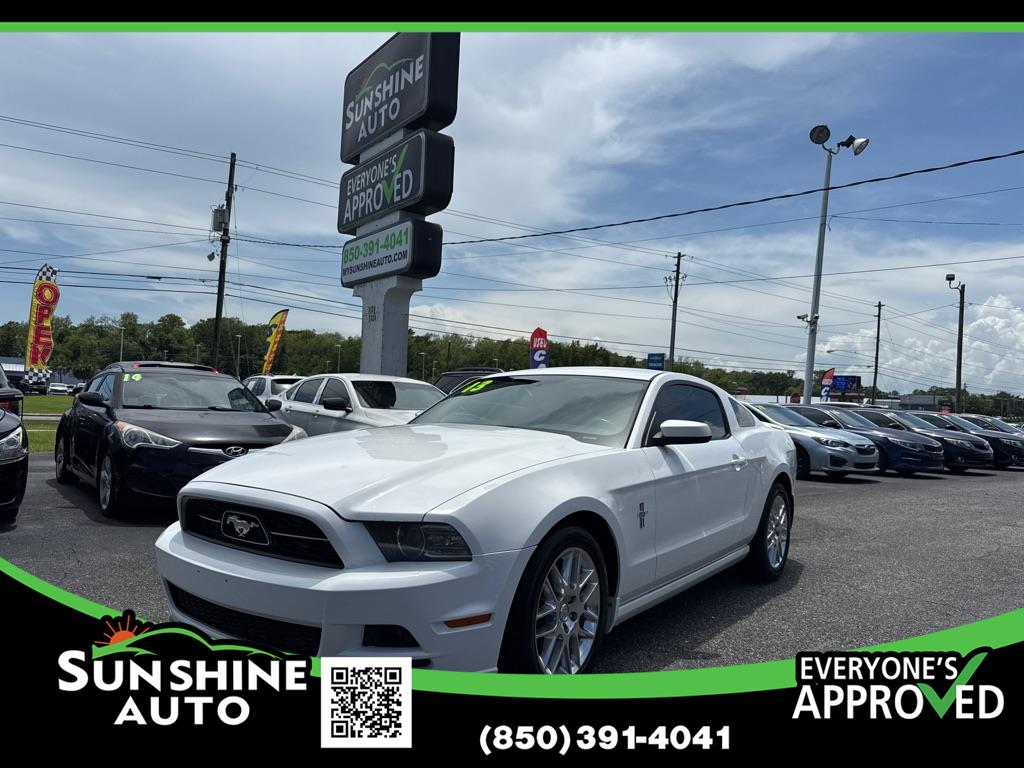 Ford Mustang V6 Coupe 2013