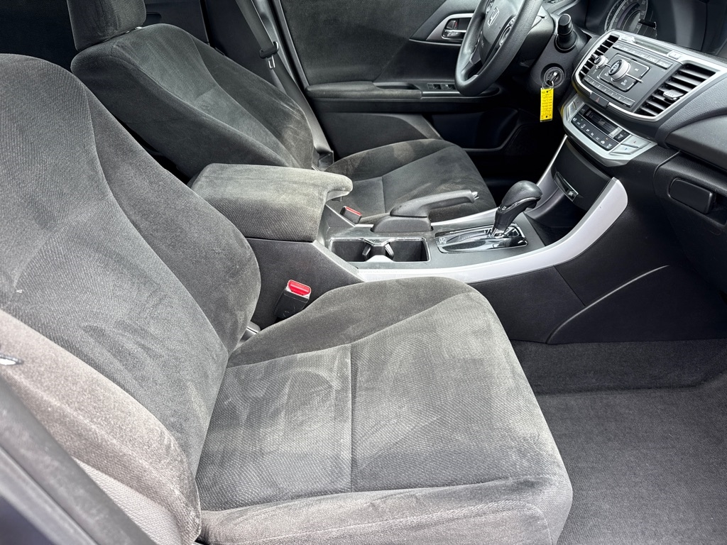 Honda Accord LX Sedan CVT 2013