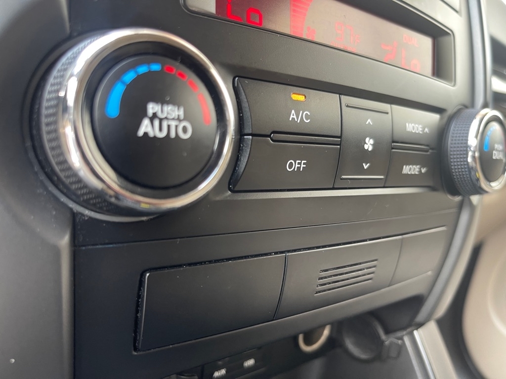 Kia Sorento EX V6 2WD 2012