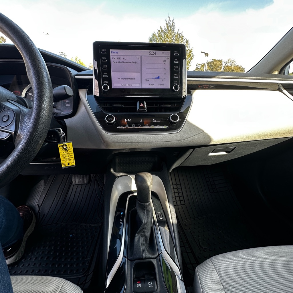 Toyota Corolla LE 2020