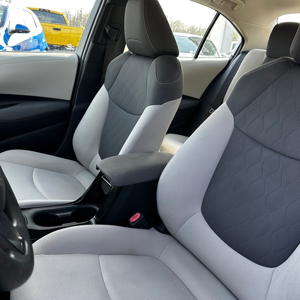 Toyota Corolla LE 2020