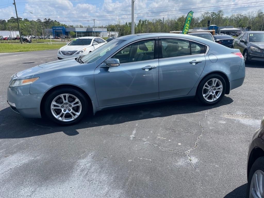 Acura TL 5-Speed AT with Tech Package 2010